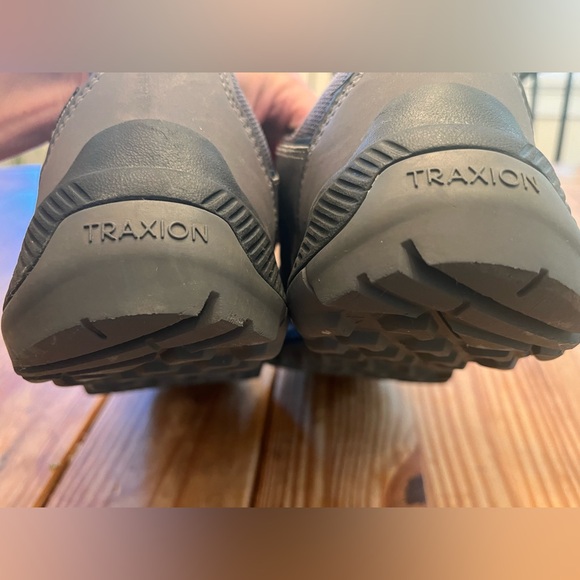 adidas Terrex Hiking Shoe - Picture 6 of 8